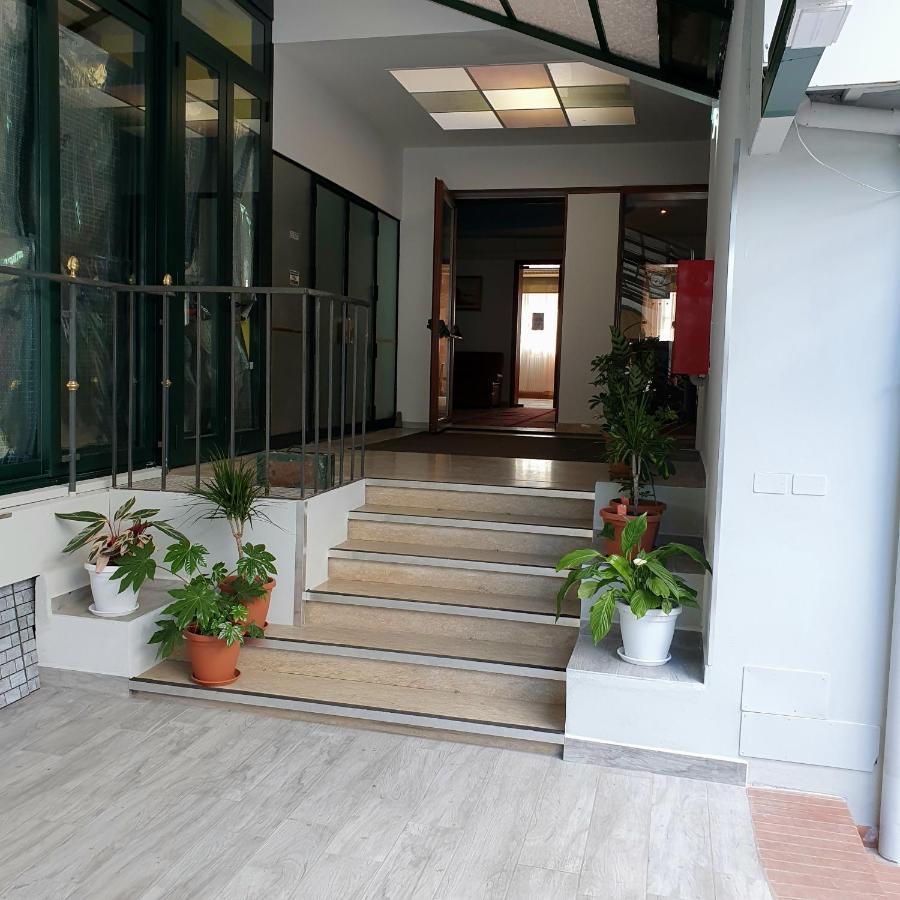 Hotel Perla Massa Lombarda Esterno foto