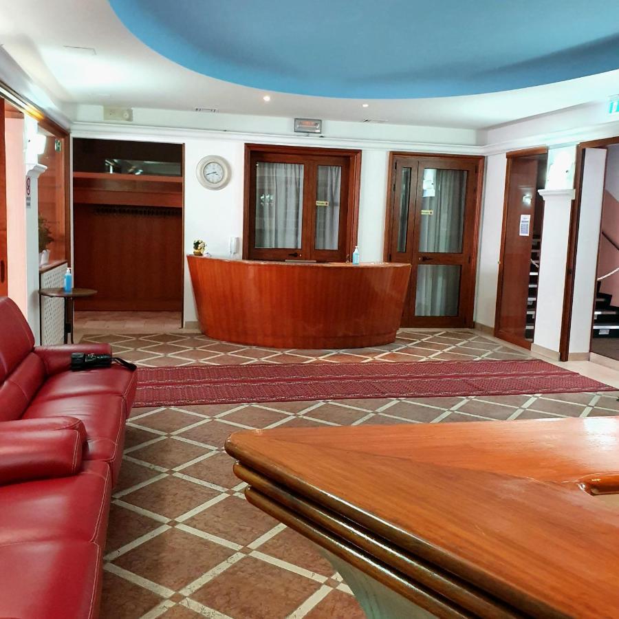 Hotel Perla Massa Lombarda Esterno foto