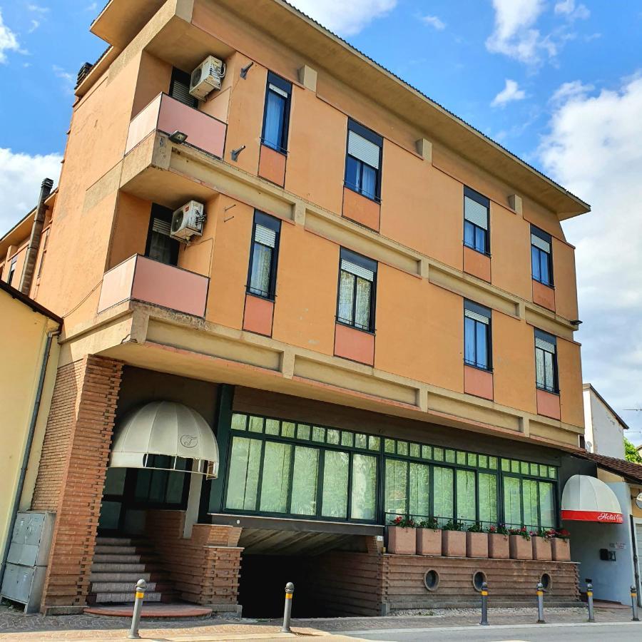 Hotel Perla Massa Lombarda Esterno foto